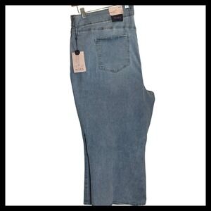 NWT NYDJ Cool Embrace Wide Leg Crop Jeans Light Wash Blue Plus Size 26WL New NWT